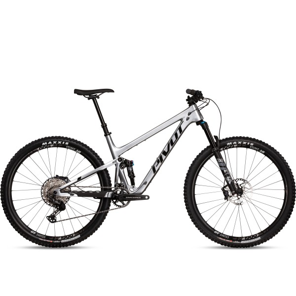 VTT All-mountain Pivot 429...
